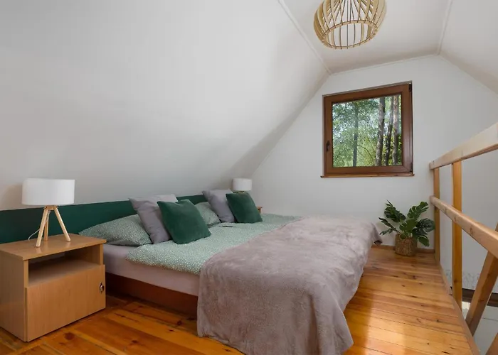 Сasa de vacaciones 2 Bedroom Awesome In Bobolice (Koszalin)