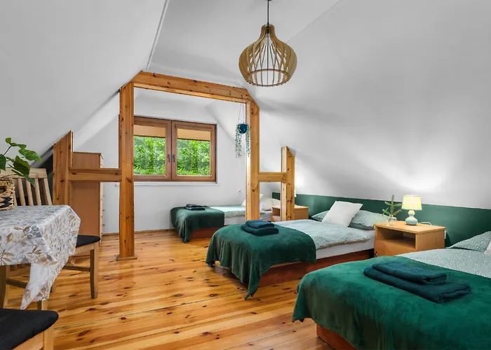 2 Bedroom Awesome In Сasa de vacaciones Bobolice (Koszalin)