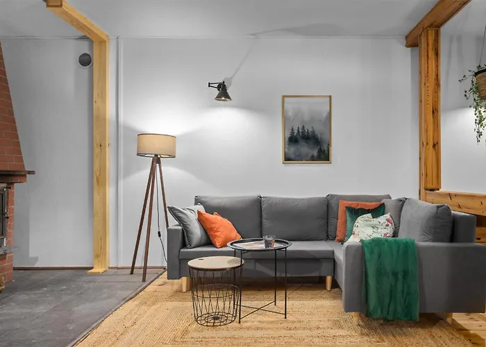 2 Bedroom Awesome In *