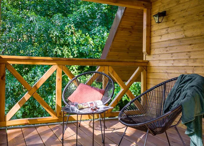 2 Bedroom Awesome In *