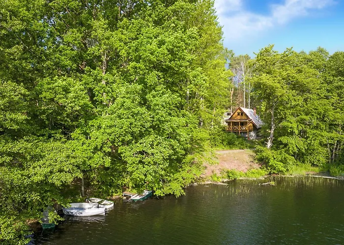 Сasa de vacaciones 2 Bedroom Awesome In *